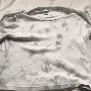 Cute tie-dyed crop top